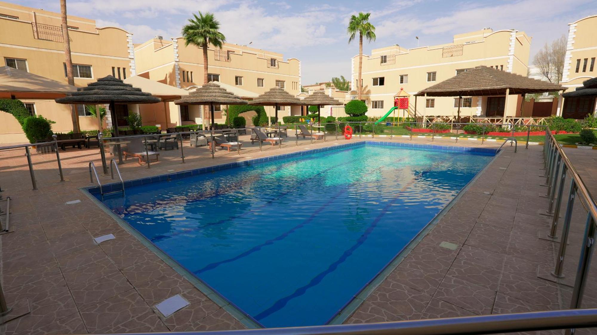 Boudl Al Malaz Aparthotel Riyadh Bagian luar foto